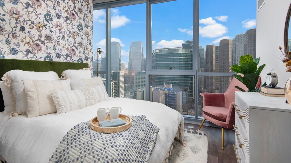 Building Photo - 25 S Halsted St