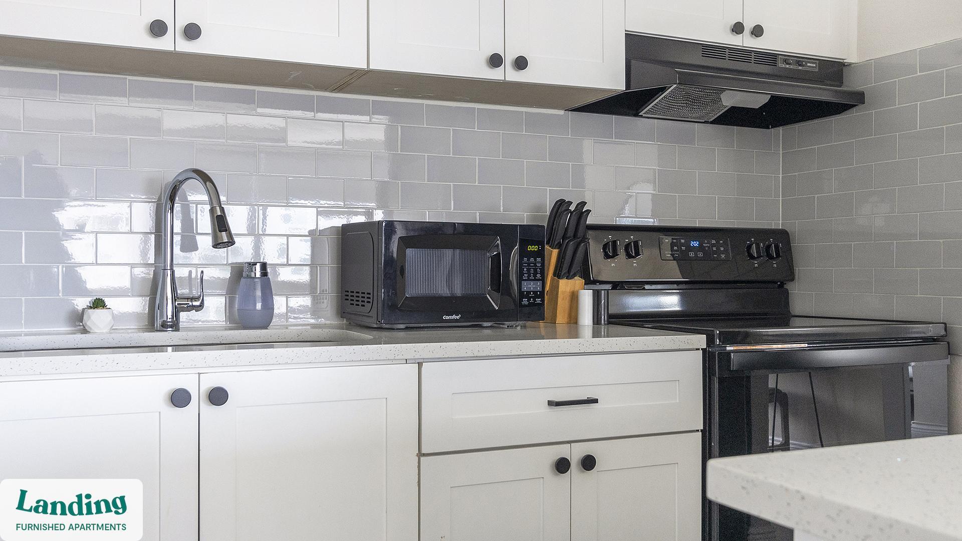 Building Photo - 305 Dr. M.L.K. Jr St S