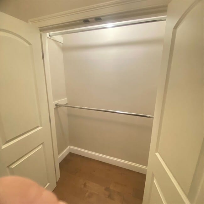 Building Photo - 145 Pinckney St