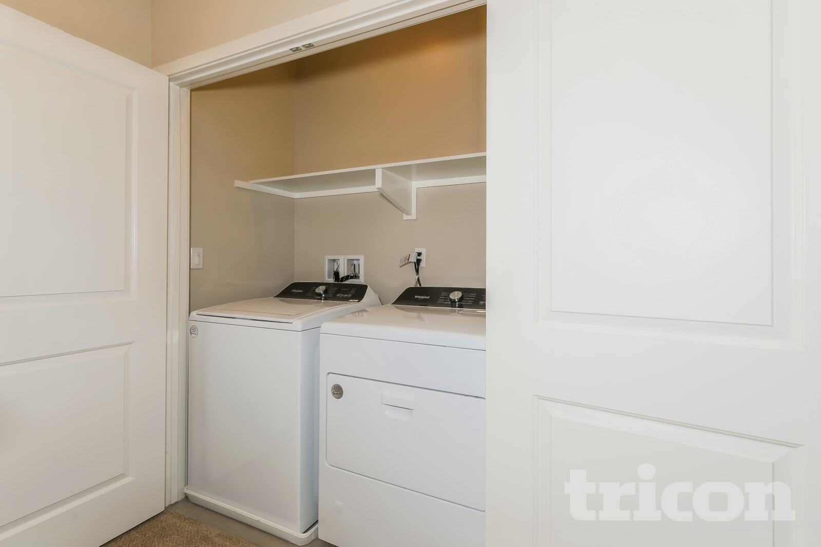 Building Photo - 24706 Amor Ct