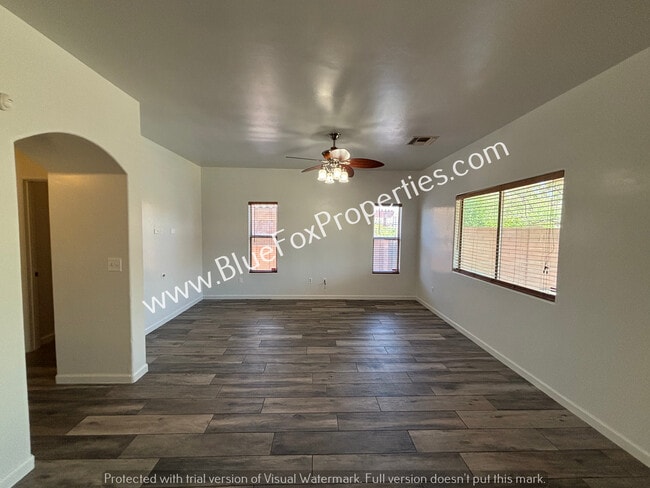 Building Photo - 8918 N Misty Brook Dr
