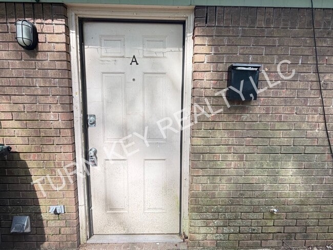Building Photo - 8144 Rugby Ave