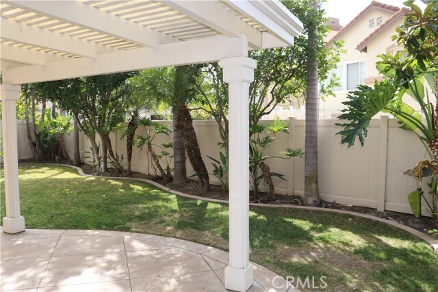 Building Photo - 40 Santa Comba
