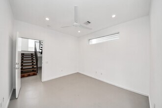 Building Photo - 1823 Southmore Blvd