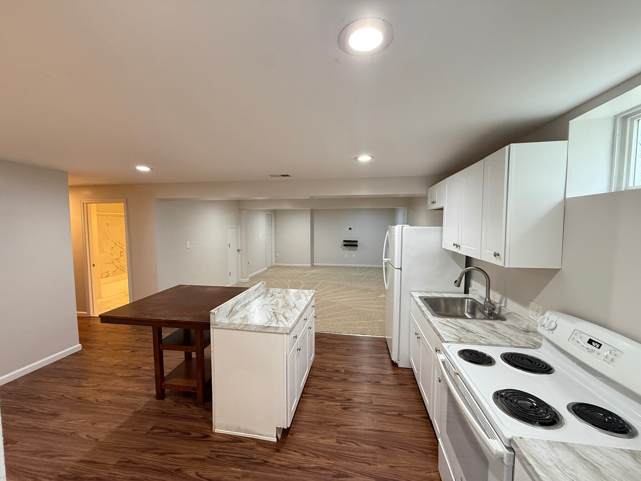 Building Photo - 10962 Stella Ct