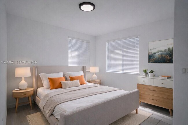 Building Photo - 1441 SE 24th Ct