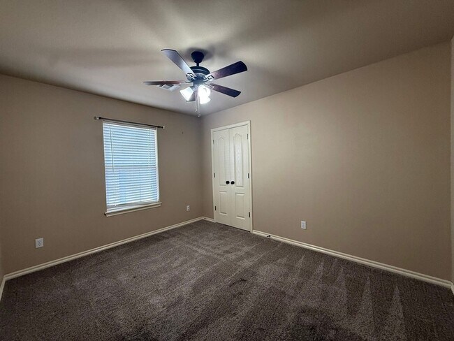 Building Photo - 13167 E 131st St N