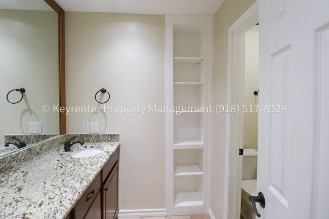 Building Photo - 4 Bed | 3 Bath | 2,659 sqft | Tulsa | Jenks School District