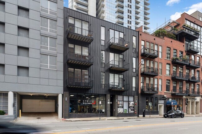 Building Photo - 318 W Grand Ave
