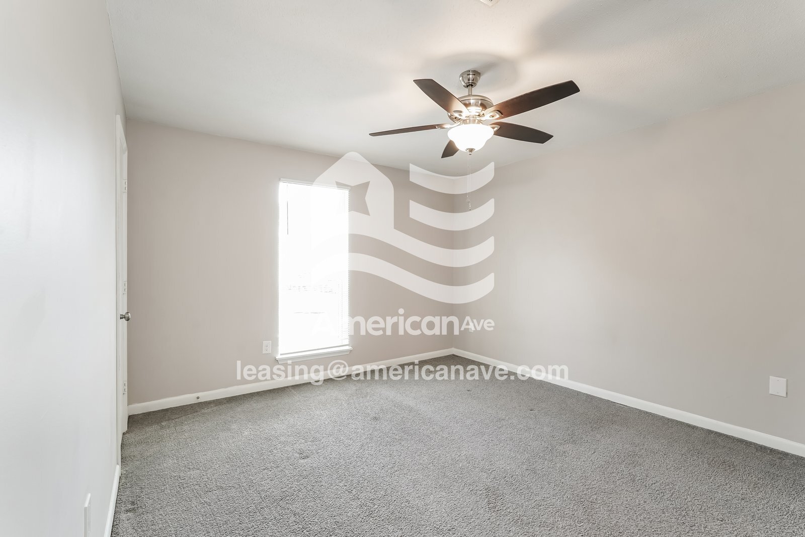 Building Photo - 3409 Knollcrest Rd