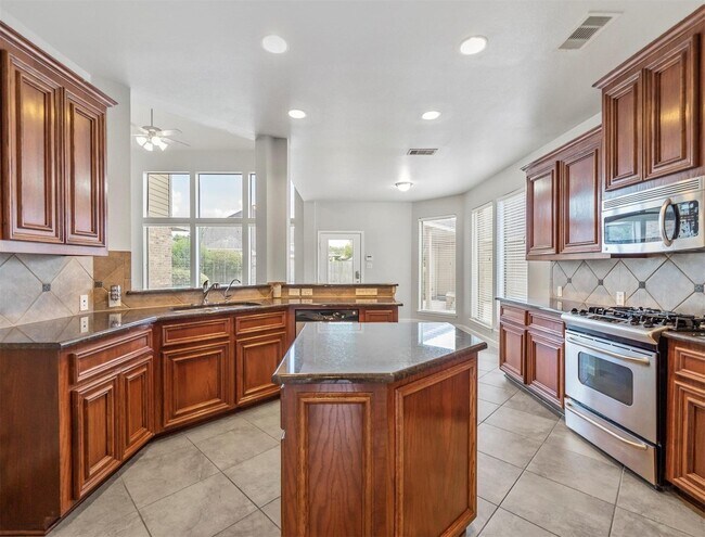 Building Photo - 26235 Salt Creek Ln