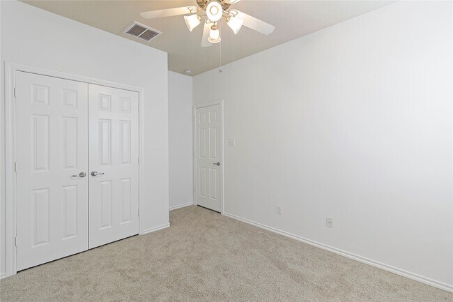 Building Photo - 23307 W Pine Ivy Ln