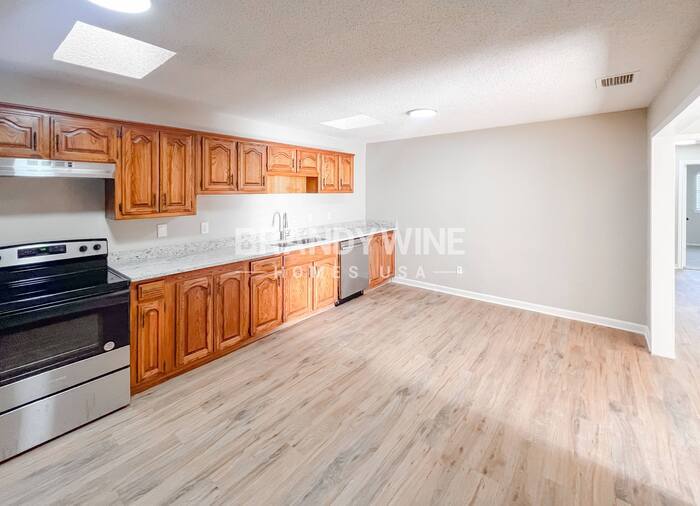 Building Photo - 5505 Key Bend