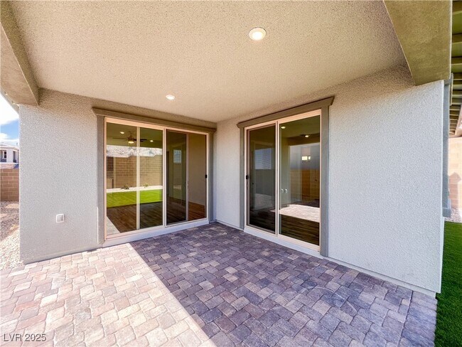 Building Photo - 12470 Madison Pk Pl