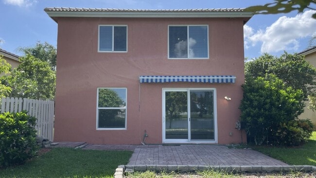 Building Photo - 4857 Victoria Cir