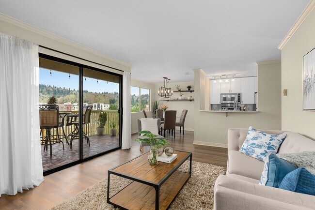 Building Photo - Available Now - 2BR/1.5BA Condo in Kirkland