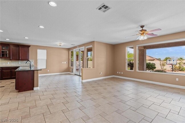 Building Photo - 2982 Hammerwood Dr