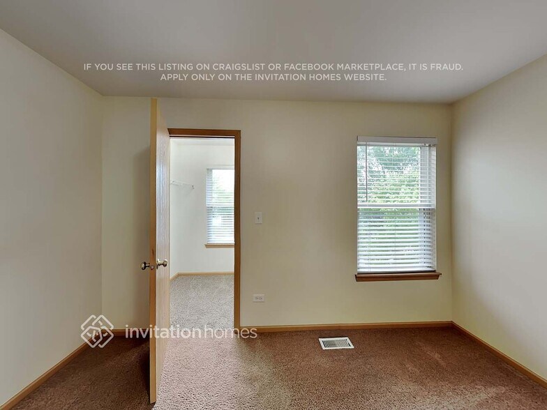Building Photo - 1714 Stonegate Dr