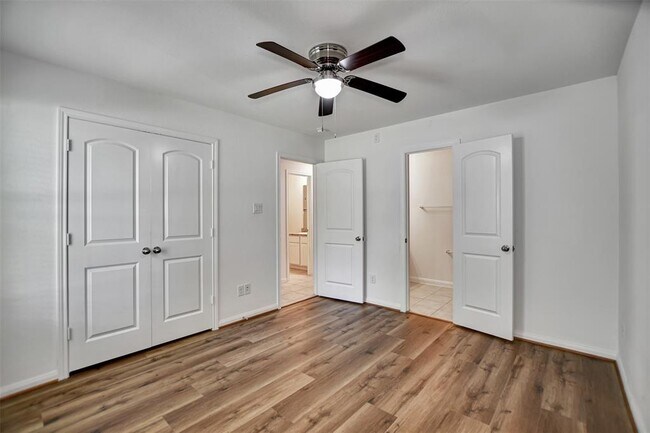 Building Photo - 24617 Pools Creek Dr