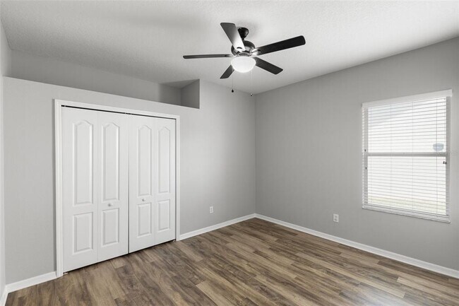 Building Photo - 12925 Tar Flower Dr