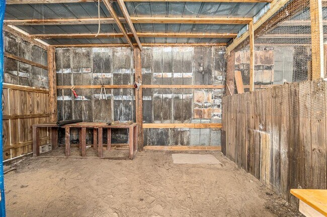 Building Photo - 18124 SW 75 Ave