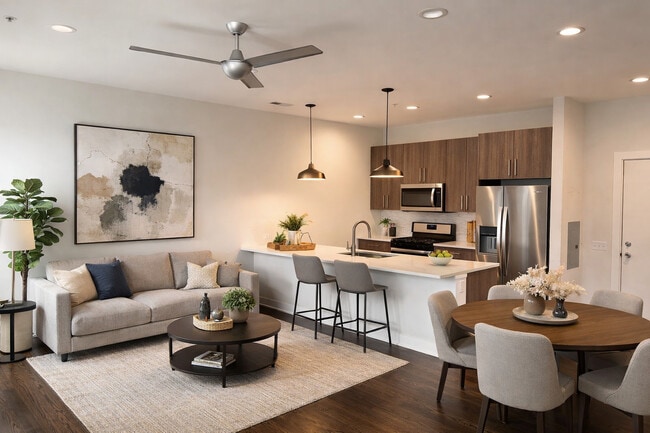 Building Photo - 5055 S Dorchester Ave