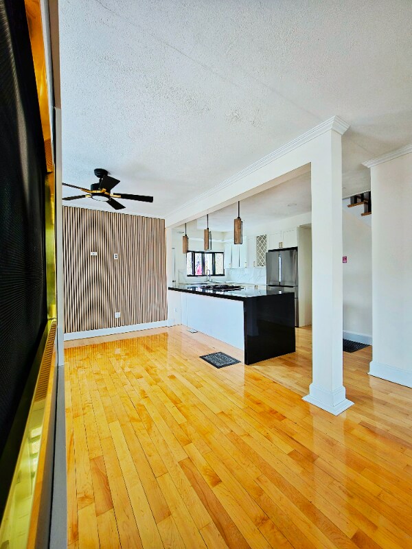 Building Photo - 199 Court St