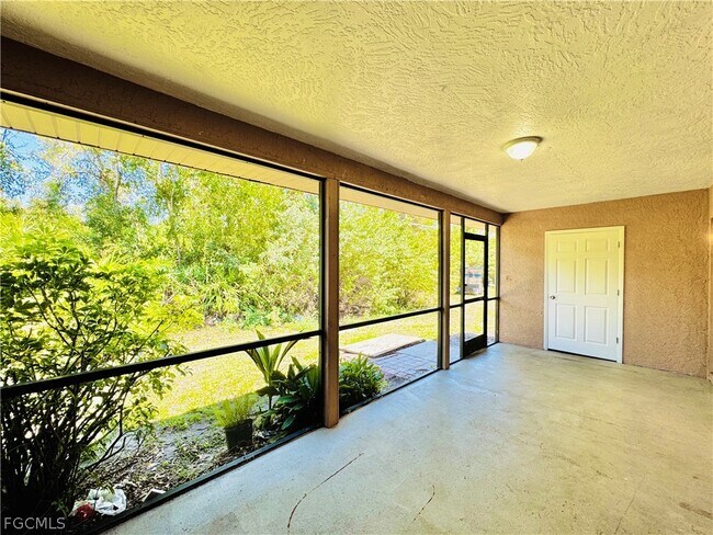 Building Photo - 17405 E Carnegie Cir