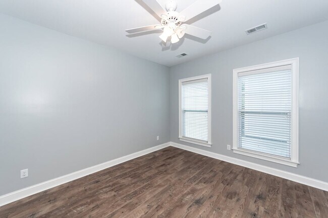 Building Photo - 3437 Fairwater Pl