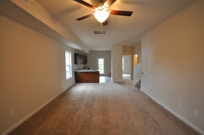 Building Photo - 509 Pyke Rd
