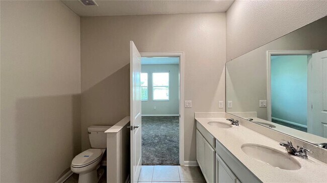 Building Photo - 16466 Glassy Loch Loop