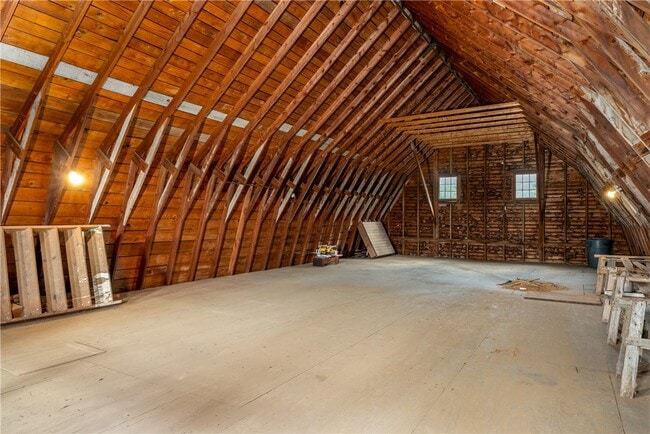 Building Photo - 1399 Arbuckle Hollow Rd