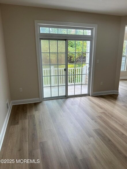 Building Photo - 1006 Abby Rd