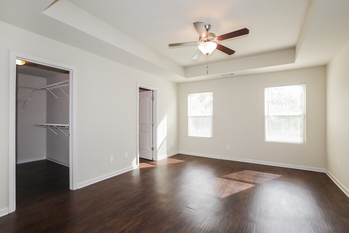 Building Photo - 40 Camden Pl