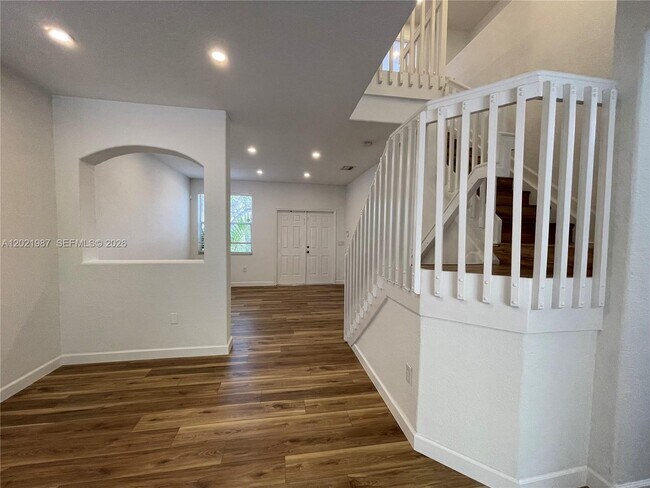 Building Photo - 3510 SW 170th Ave