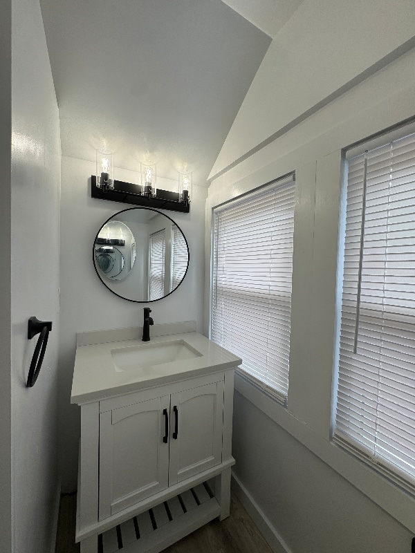 Building Photo - 52 Owendale Ave