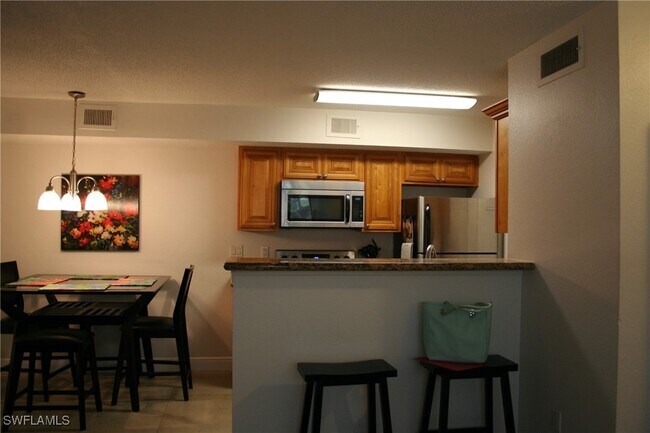 Building Photo - 12591 Equestrian Cir