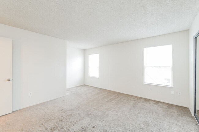 Building Photo - PURE Property Management Presents: Charming 3 bedroom 2 bath two story unit in Bennett Valley!