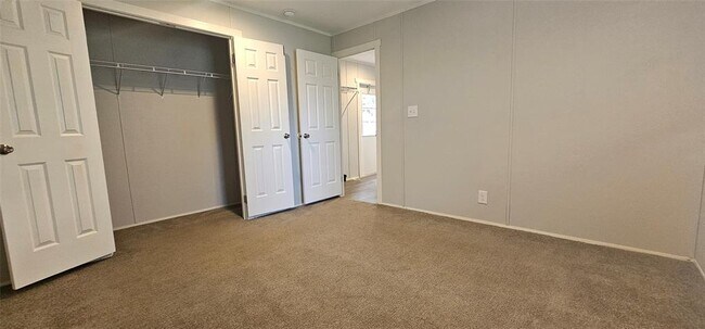 Building Photo - 1000 Glosson Ranch Rd