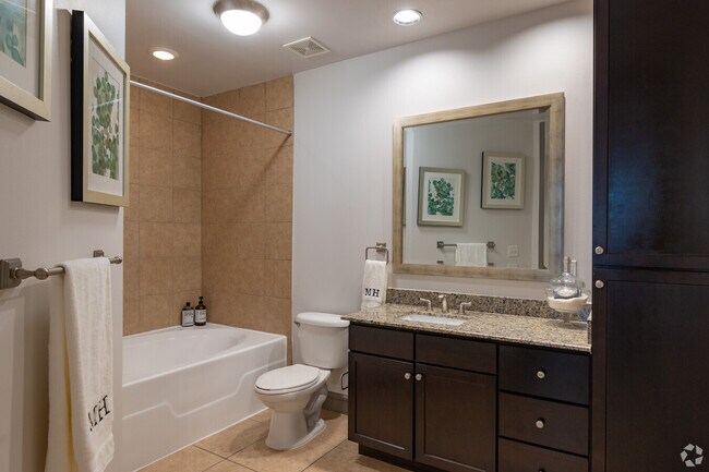 Building Photo - Luxury Living in Downtown’s Most Desired A...