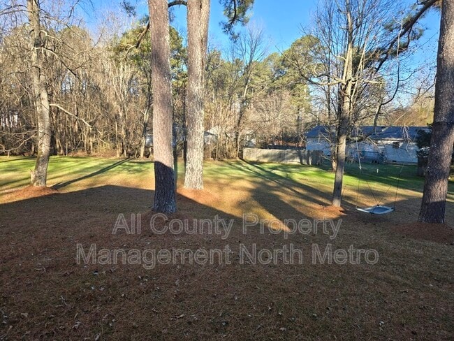 Building Photo - 2367 Graysville Rd