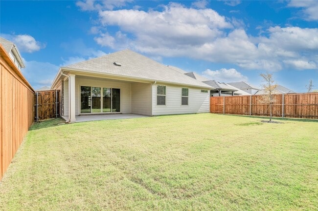 Building Photo - 3406 Pat Mayse Dr