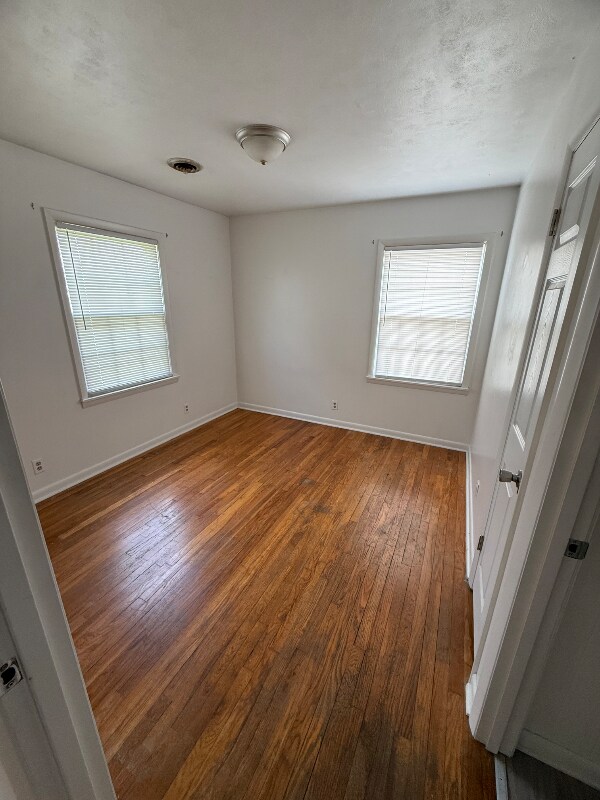 Building Photo - 202 E Washington St