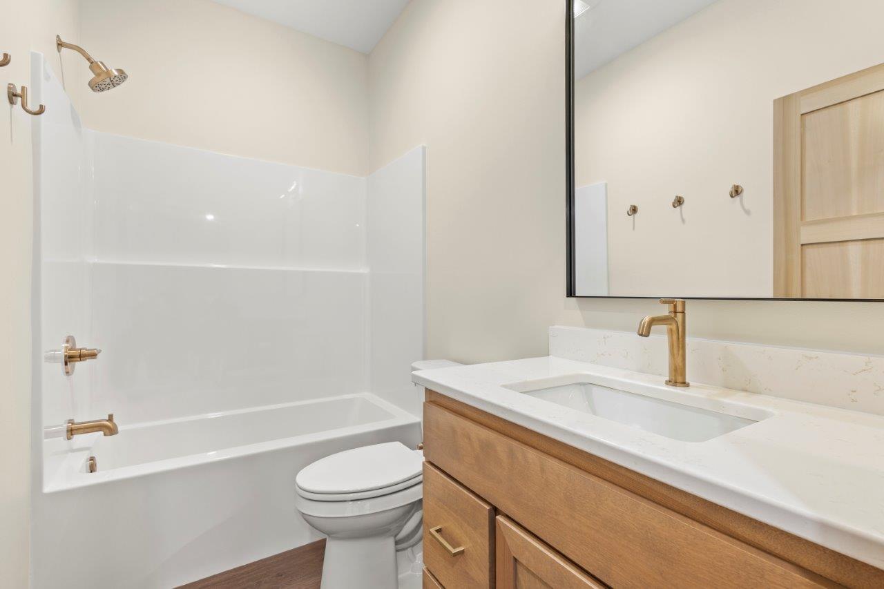 Building Photo - 2324 Sweetgrass Dr