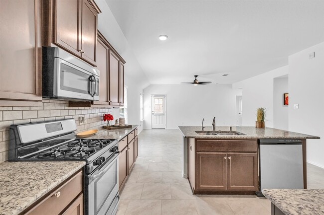 Building Photo - 4439 Aversa Dr