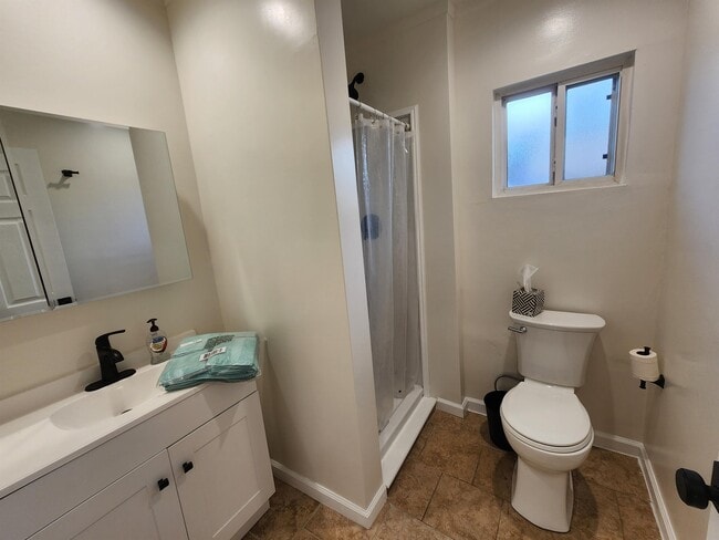 Building Photo - 339 Moi Pl