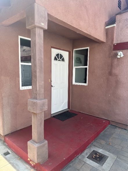 Building Photo - 3850 Boyce Ave