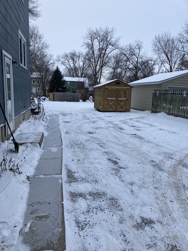 Driveway/side entrance - 912 5th St SW