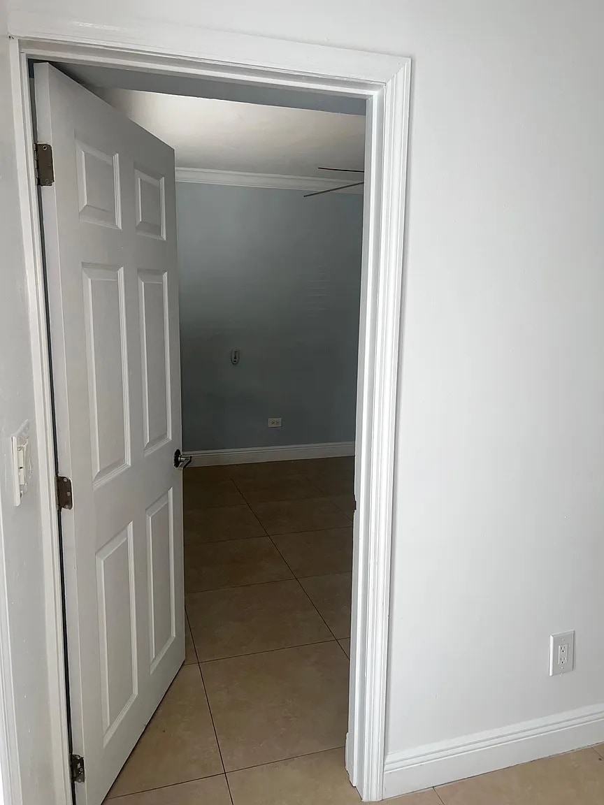 Building Photo - 11430 SW 47th St
