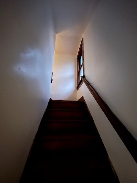 Building Photo - 510 S Kaley St